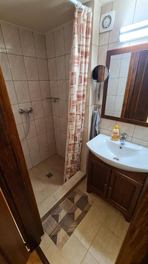 Gyulai Fuerdoe Apartman Eksteriør billede